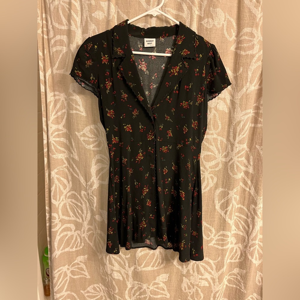 Aritzia Sunday best Dress, size small